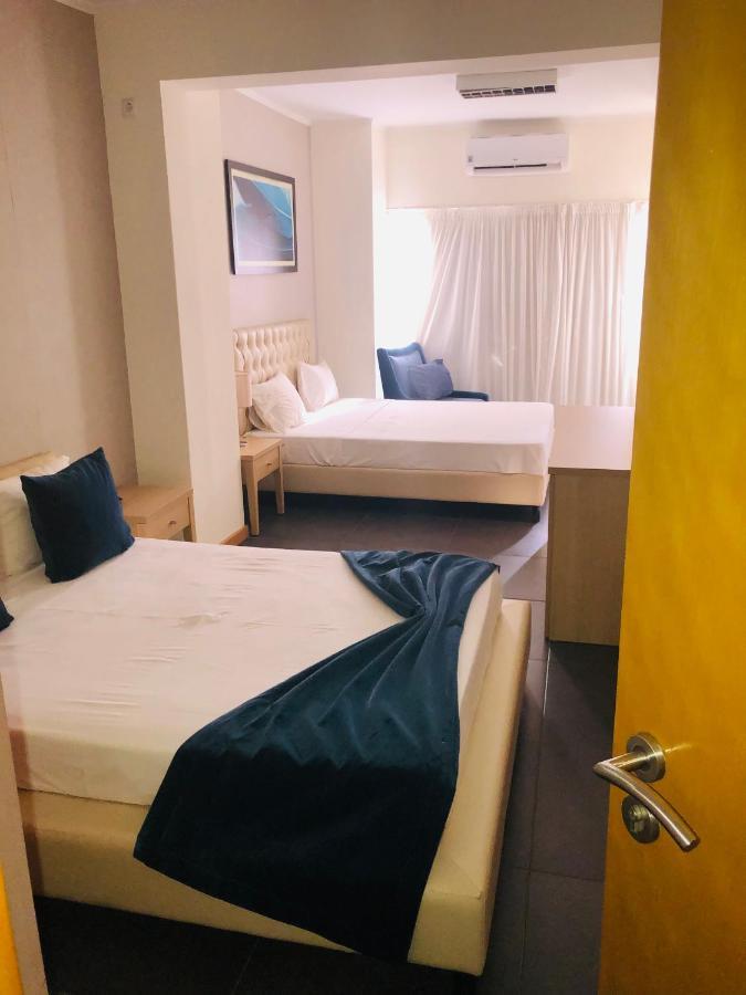 Vivi Hotel Praia Exterior photo