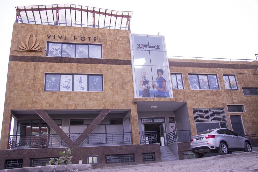 Vivi Hotel Praia Exterior photo